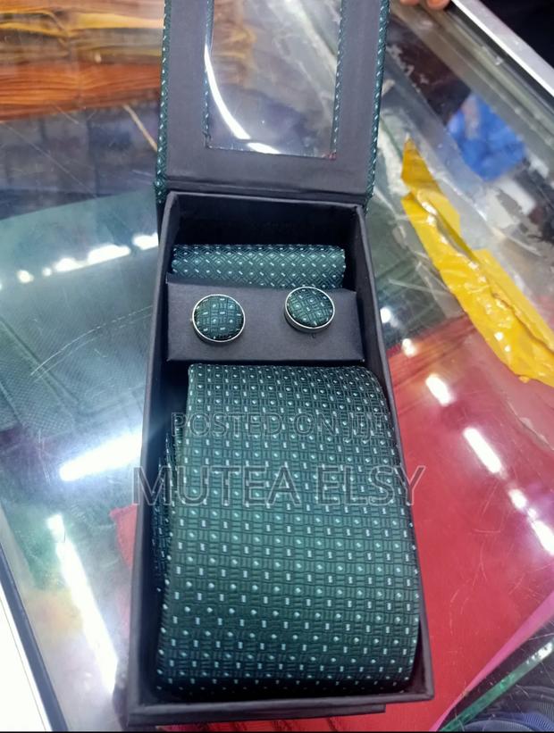 Emelard Green Azonee Executive Tie Sets - main view