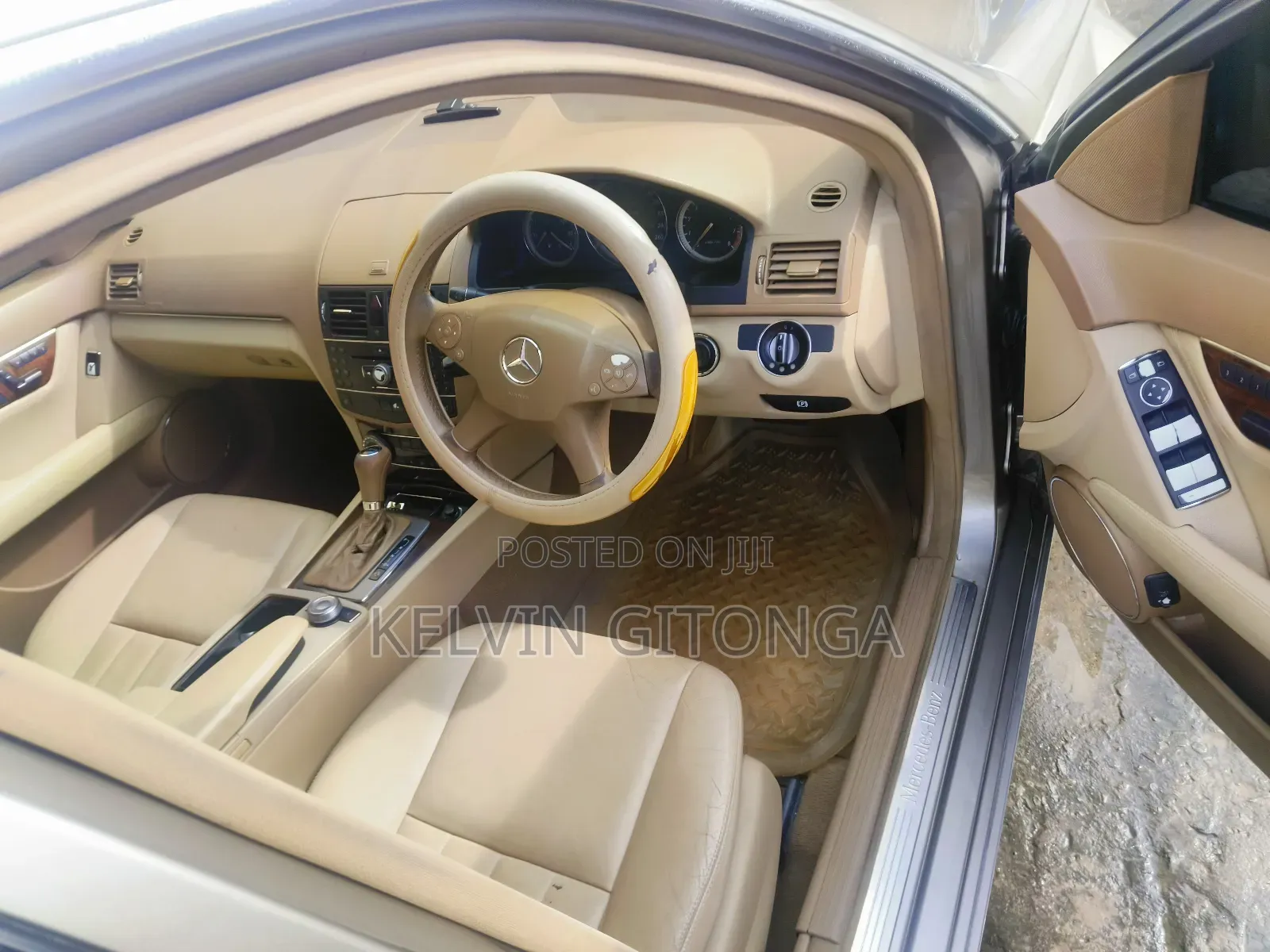 Mercedes-Benz C250 2009 Brown