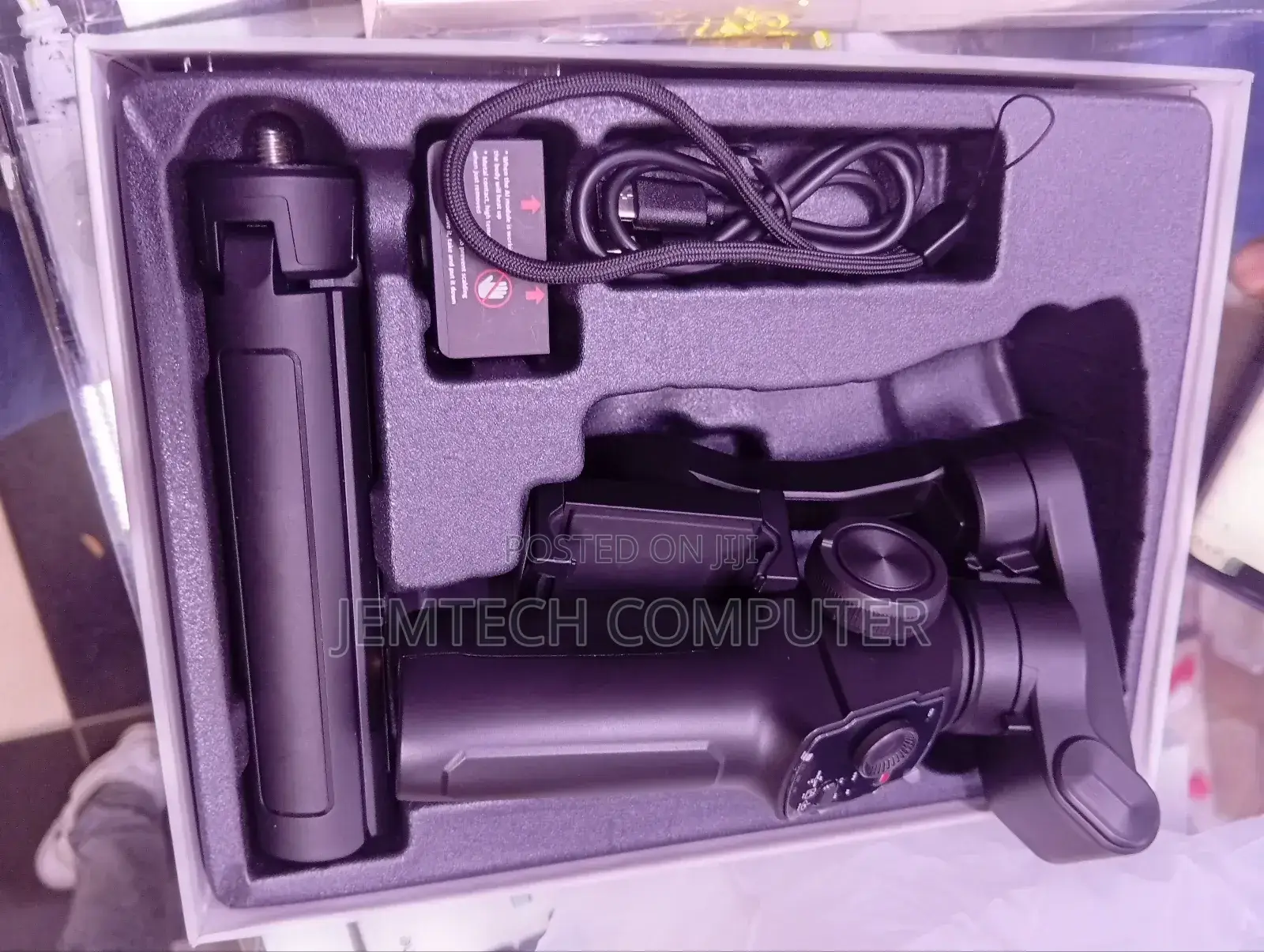 L9 3-Axis Smartphone Gimbal Stabilizer Ai Face Tracking