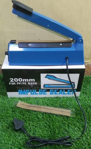 Quality 200mm Plastic Paper Sealer - thumbnail 2