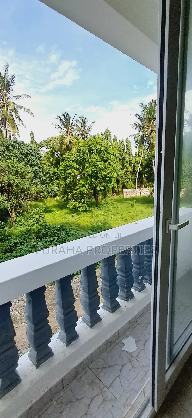 2bdrm Apartment in Mtwapa for sale