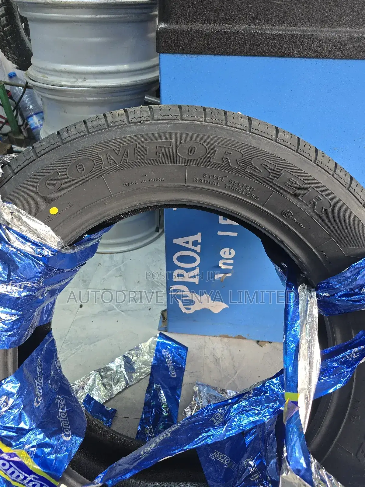 235/60r18 Comforser Cf2000