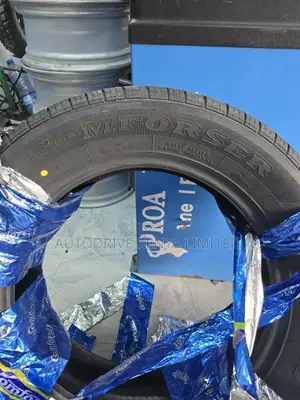 235/60r18 Comforser Cf2000