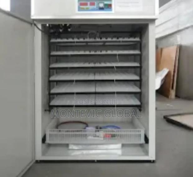 2112eggs Incubator - main view