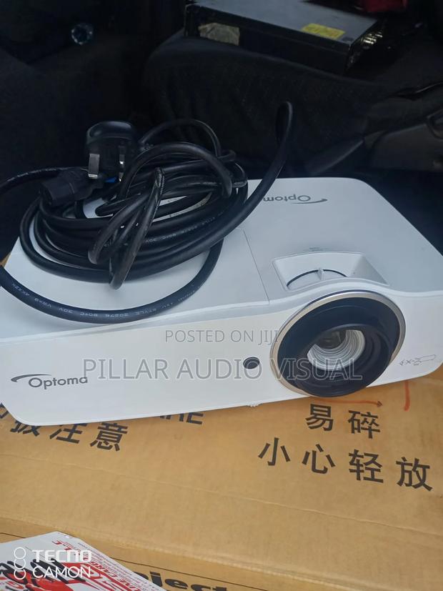 Projector! Rentals Projector! Hire Projector Screen - thumbnail 3