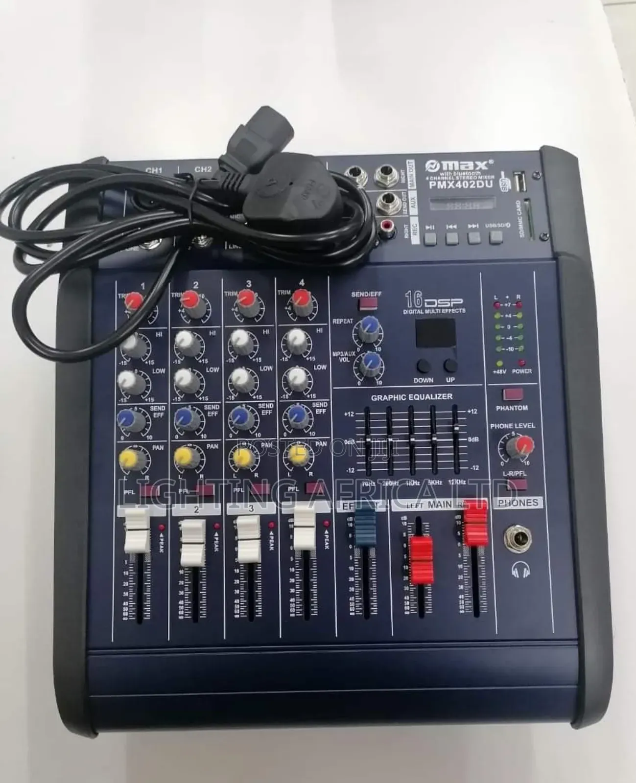 Max 4 Channels Powered Mixer Usb/Bluetooth
