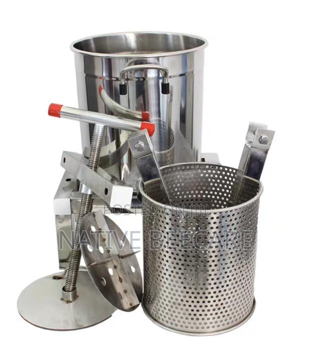 Enclosed Honey Press Machine - thumbnail 2