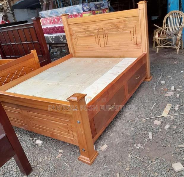 5*6 Oak-Style Wooden Bed With Built-in Drawers - main view