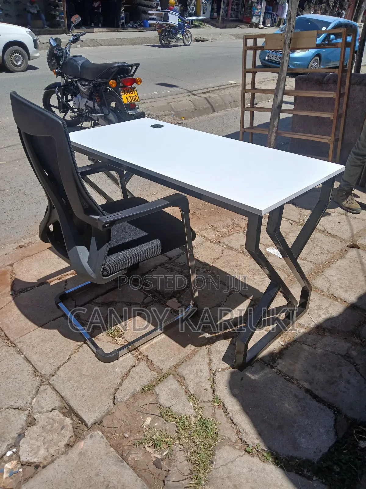 1.2m White Office Desk With Metallic Legs