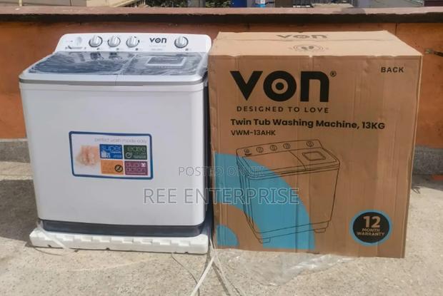 Von 13kgs Twin Tub Washing Machine -white