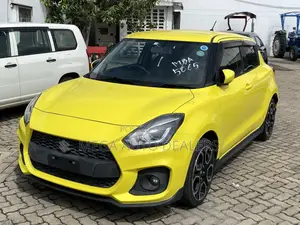 Suzuki Swift 2018 Yellow