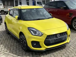 Suzuki Swift 2018 Yellow