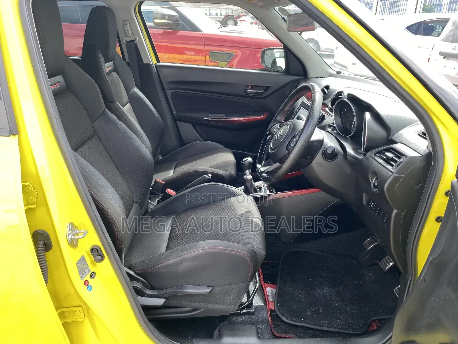 Suzuki Swift 2018 Yellow