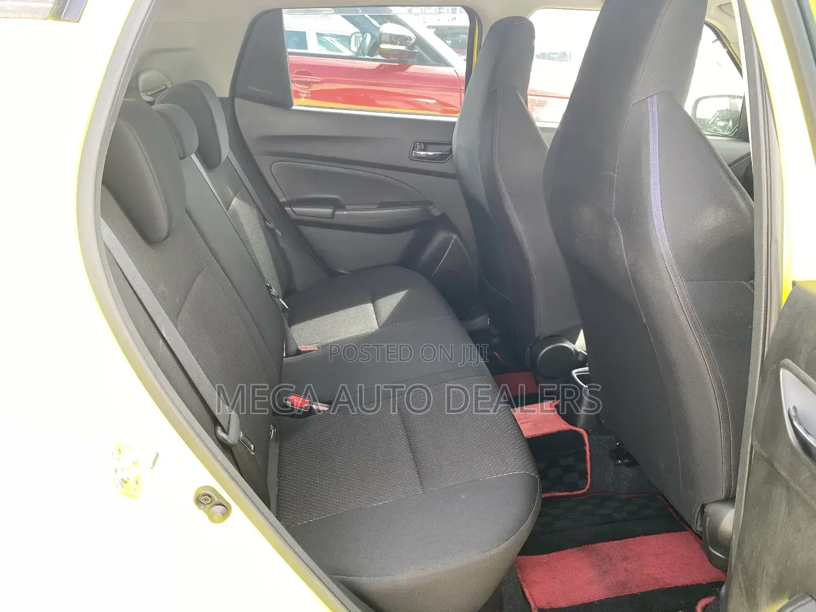 Suzuki Swift 2018 Yellow
