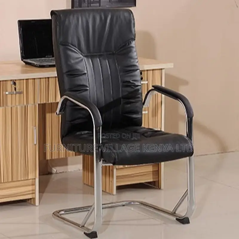 Office Chair:Leather Boardroom Chair With Padded Armrest