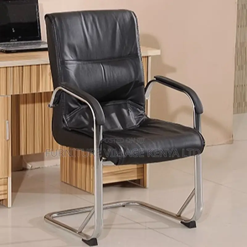 Office Chair:Leather Boardroom Chair With Padded Armrest