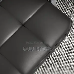 Office Chairs ; Leather Executive Office Visitor Chair