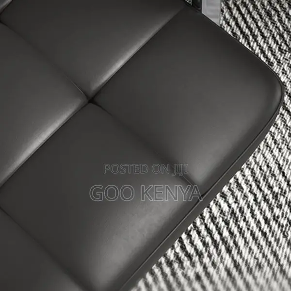 Office Chairs ; Leather Executive Office Visitor Chair