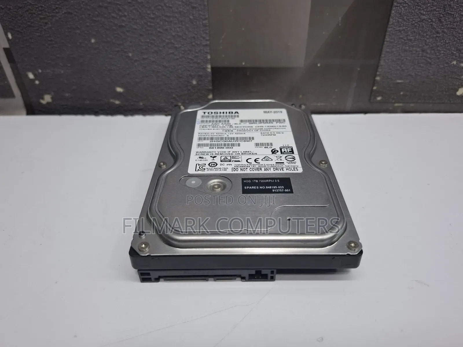 Toshiba Hard Disk Drive 1tb 1000gb Sata 3.5 Inch 7200 RPM