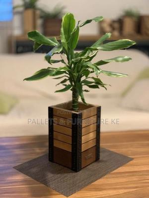 The Garden Trough - thumbnail 2