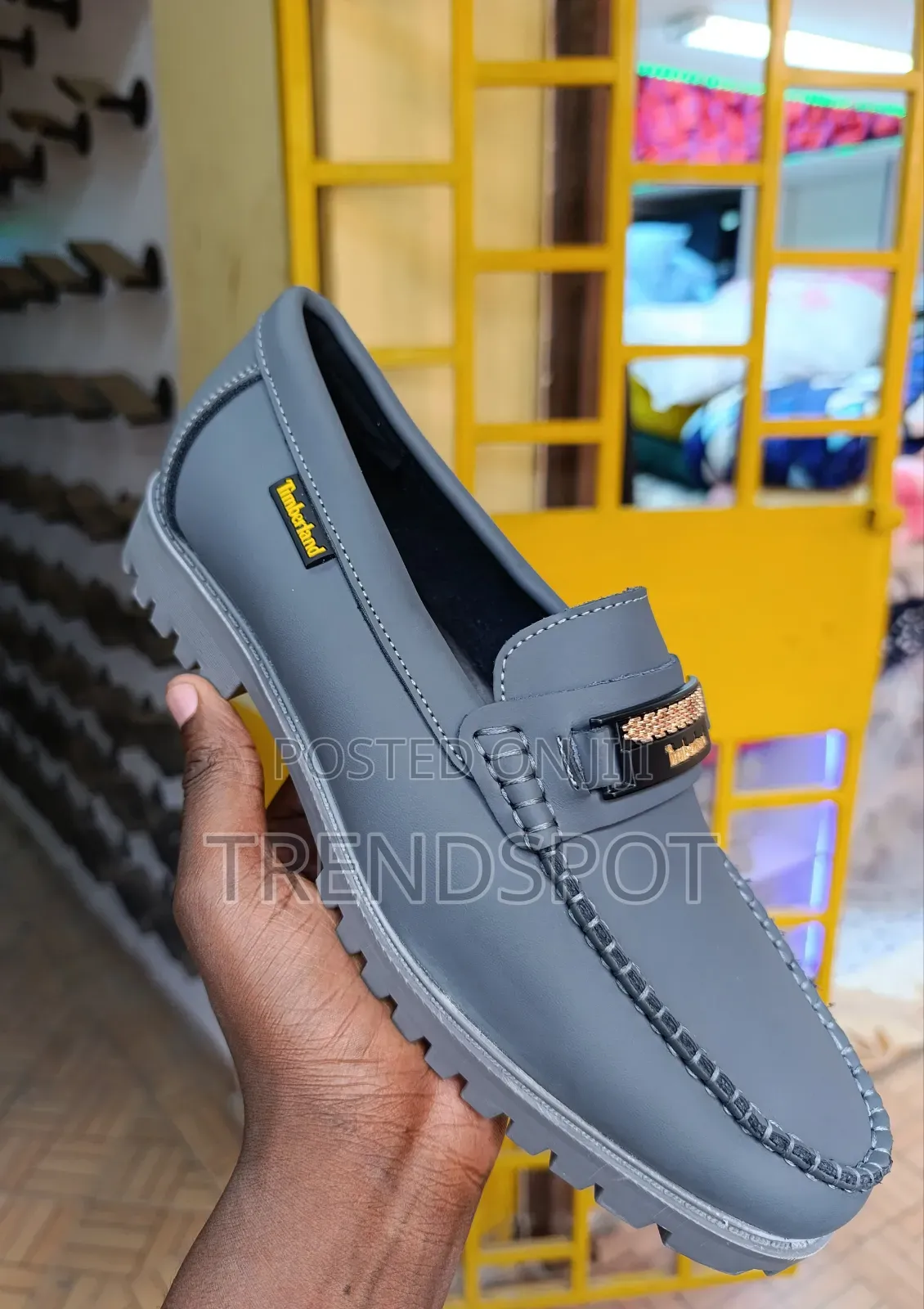 Clarks Lofas