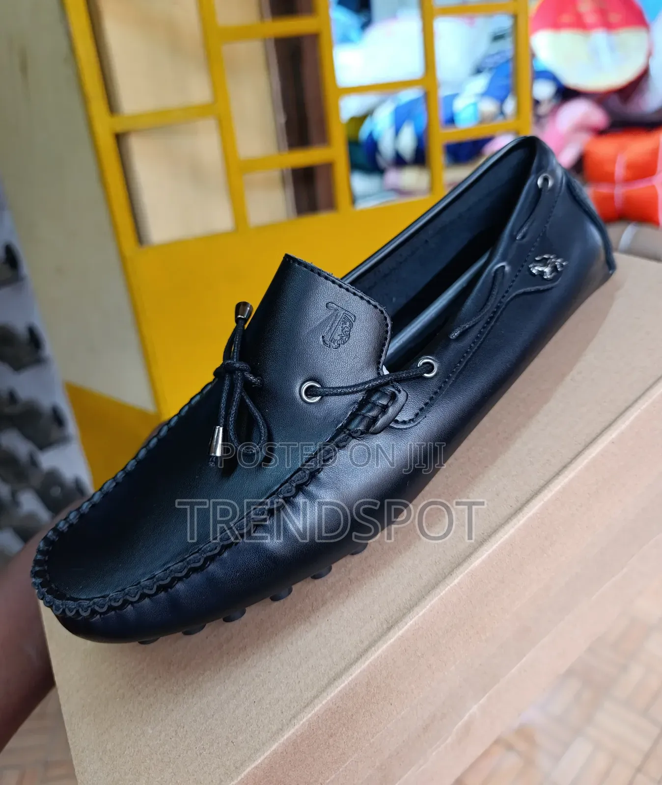 Clarks Lofas