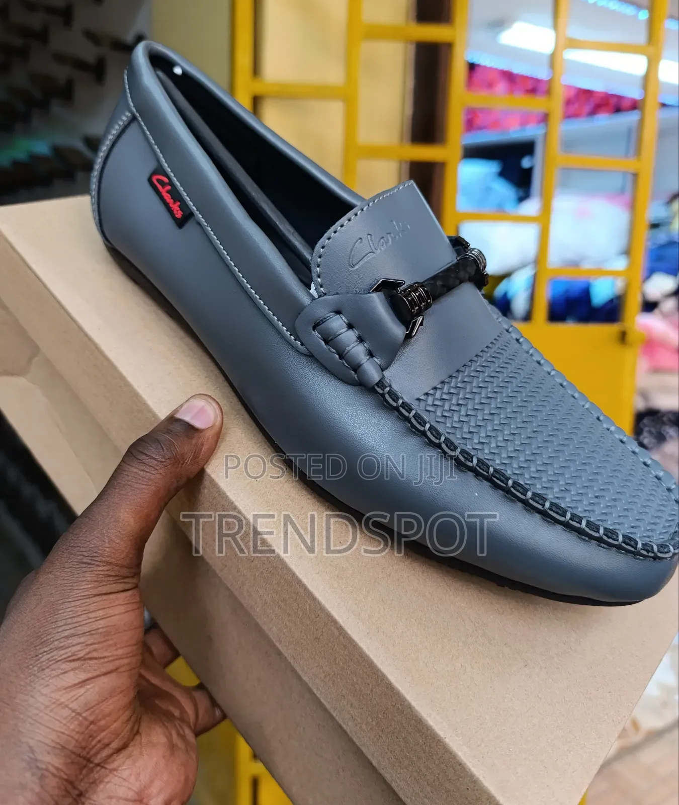 Clarks Lofas