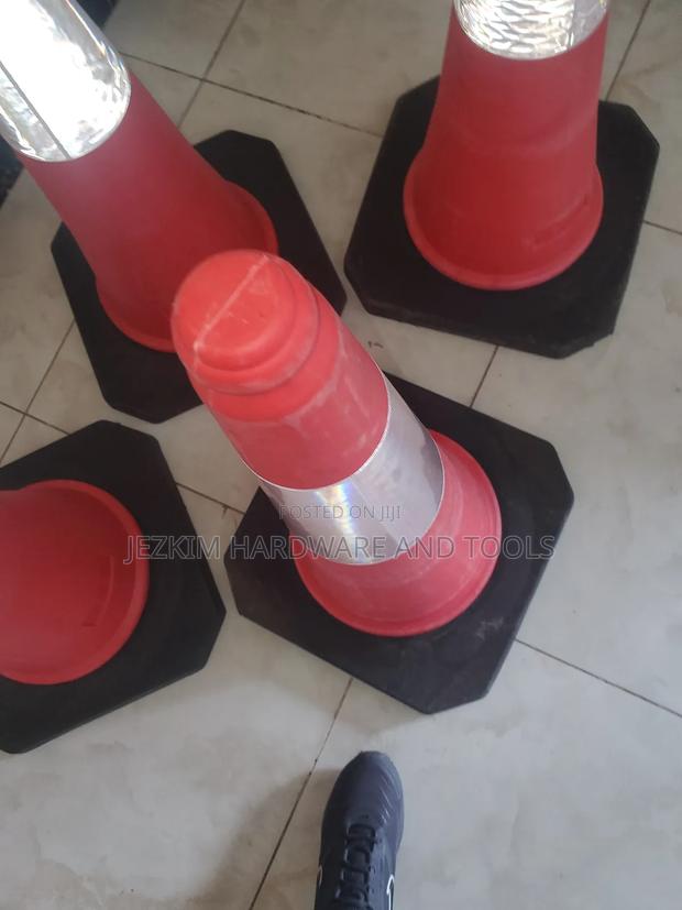 Road Cones Reflective - thumbnail 2