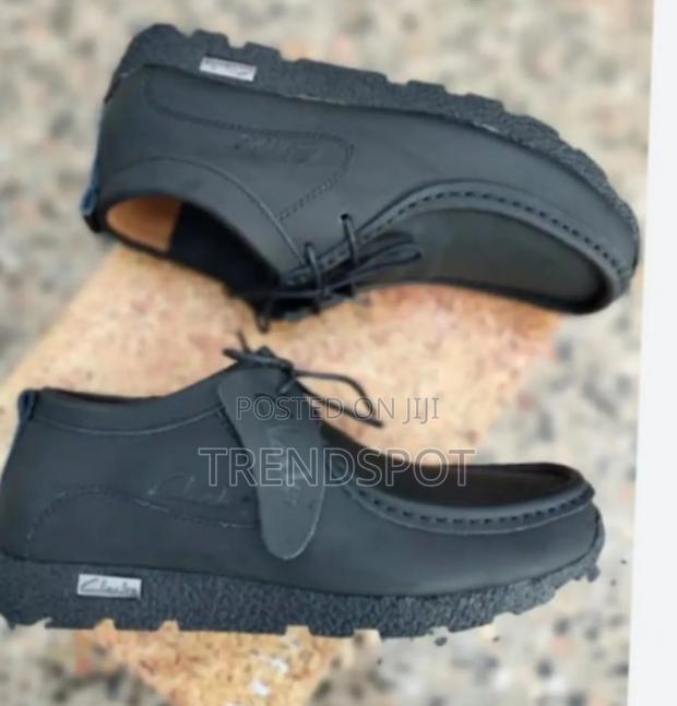 Clarks Wallabis
