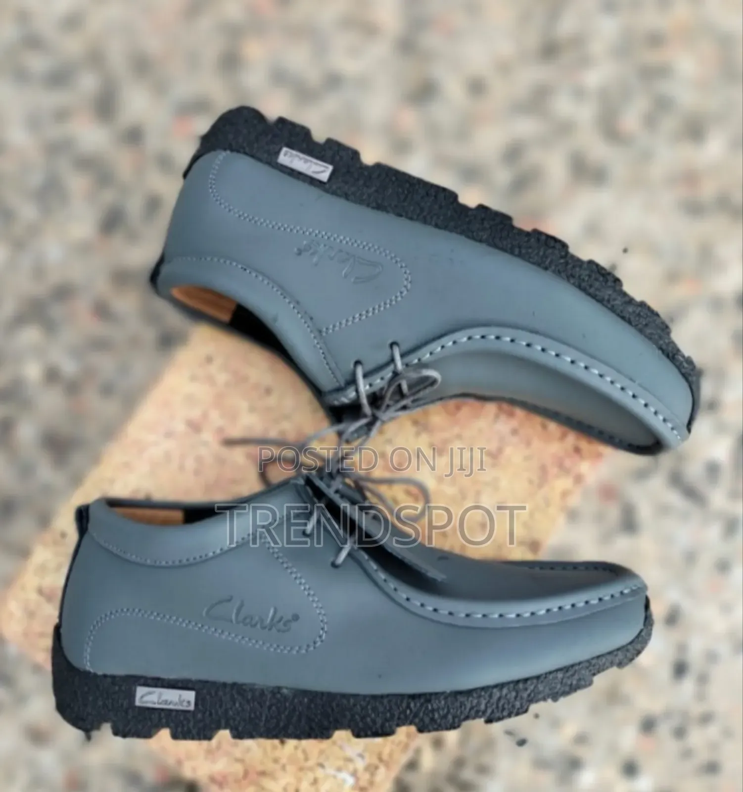 Clarks Wallabis