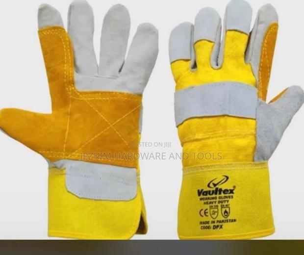 Leather Gloves - thumbnail 2