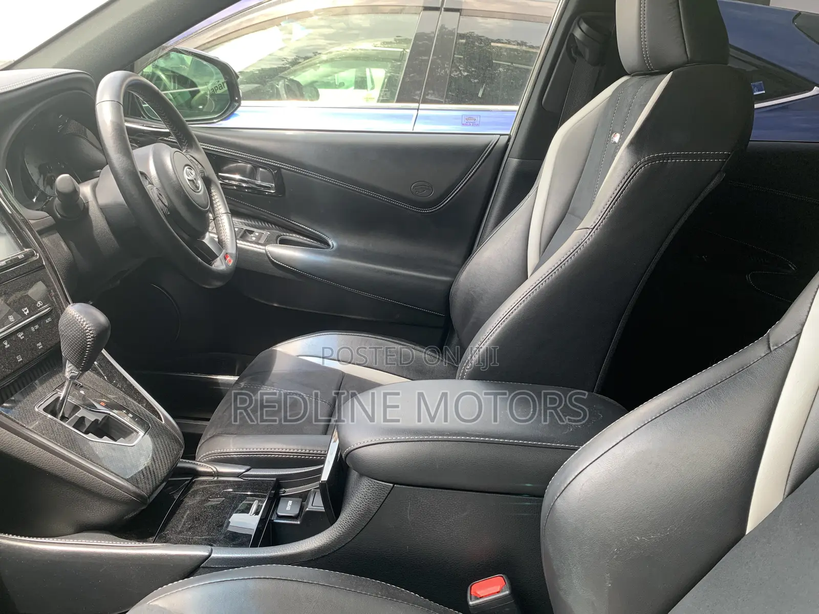 Toyota Harrier 2018 Matt Black