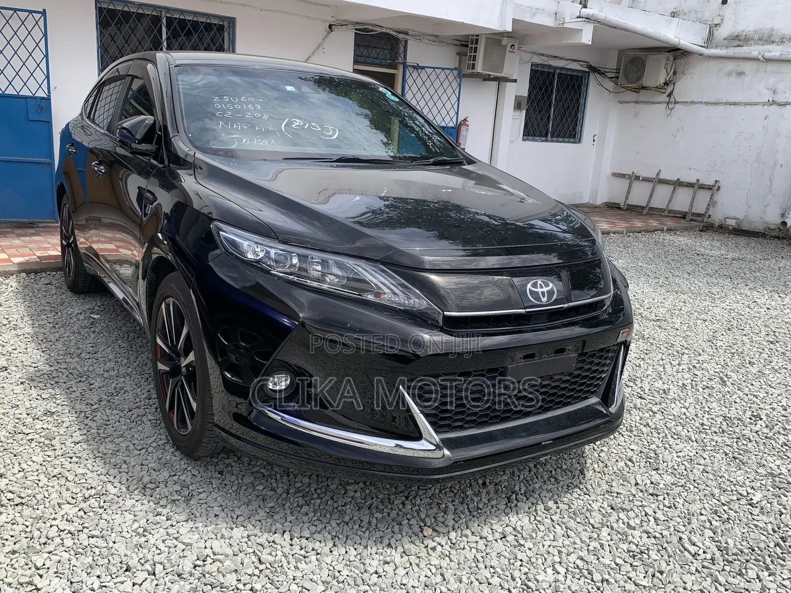 Toyota Harrier 2018 Matt Black
