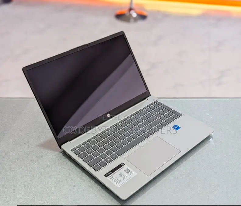 New Laptop HP 15 8GB Intel Core i5 SSD 512GB