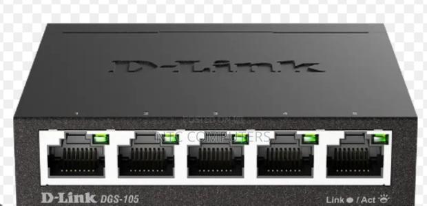 DGS-105 5-Portbase-T Unmanaged Metal Desktop