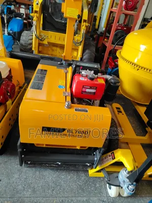 Diesel Rl700d Heavy Duty Roller Drum.