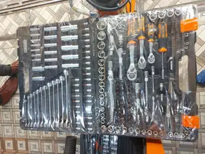 Wokin 215-Piece Socket Set