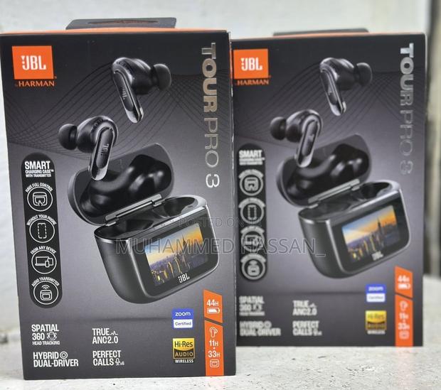 JBL Tour Pro 3 - main view