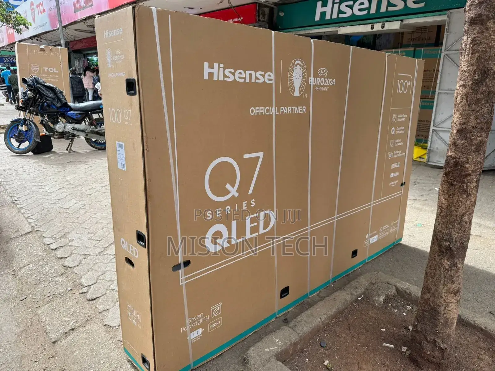 Hisense 100 Inch Q7n Qled Q7 Uhd Tv: Stunning Wl