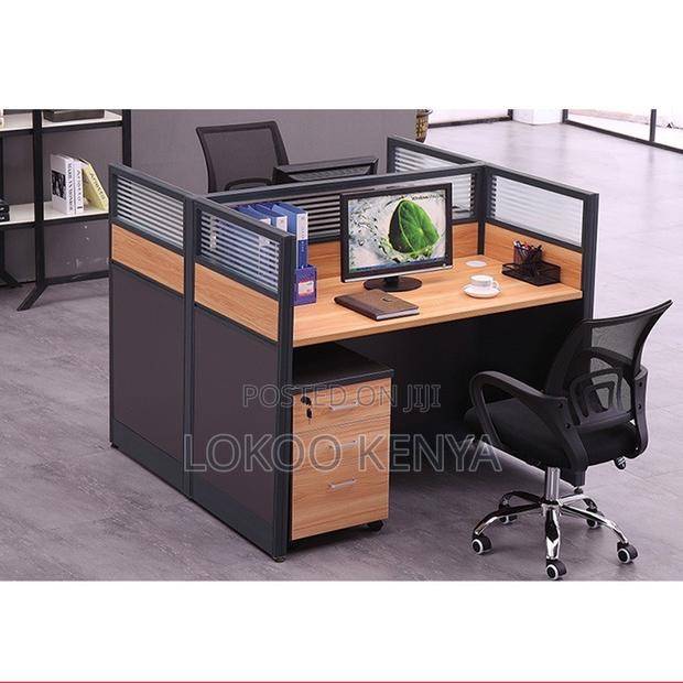 Office Desk: 2 Seater MDF Office Workstation