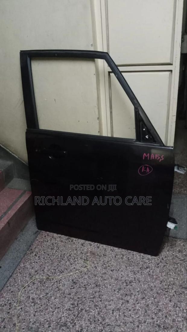 Front Door Suzuki Solio - main view