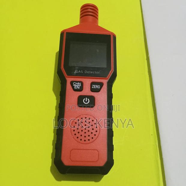 Self Calibrated Combustible Gas Leak Detector - main view