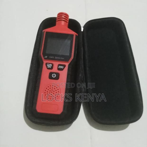 Portable Combustible Gas Leak Detector - main view