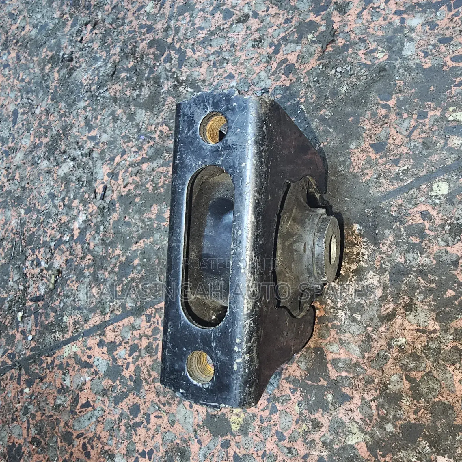 Premio Gearbox Mounting