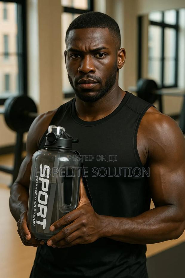 Large Capacity Water Bottle - thumbnail 3