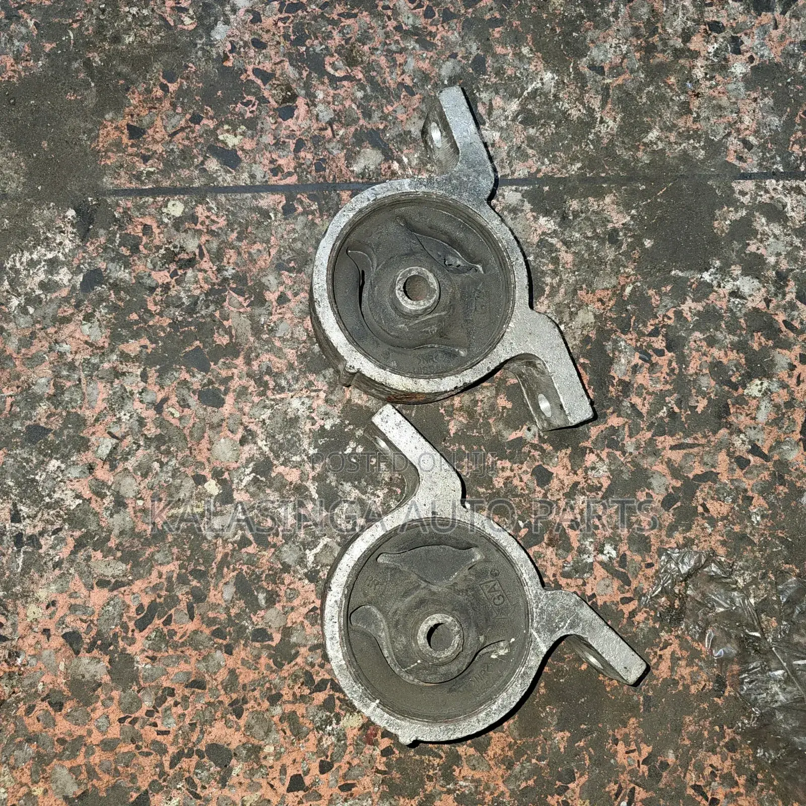 Gearbox Mounting Nissan Sunny B15