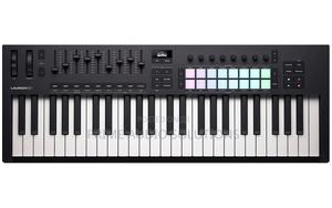 Novation Launchkey 49 Mk4 49-Key Keyboard Controller - thumbnail 2