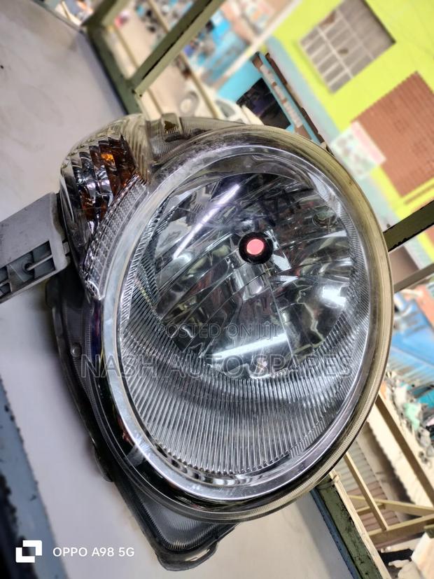 Toyota Sienta 2008/10 Headlight