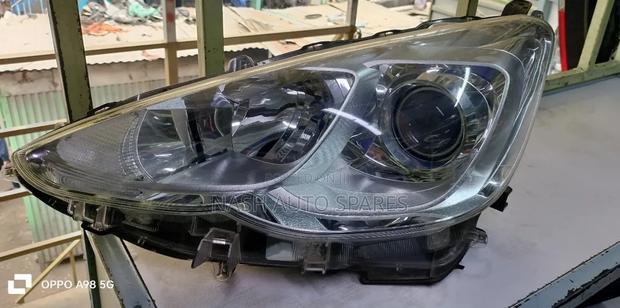 Toyota Aqua 2017 Headlight - main view