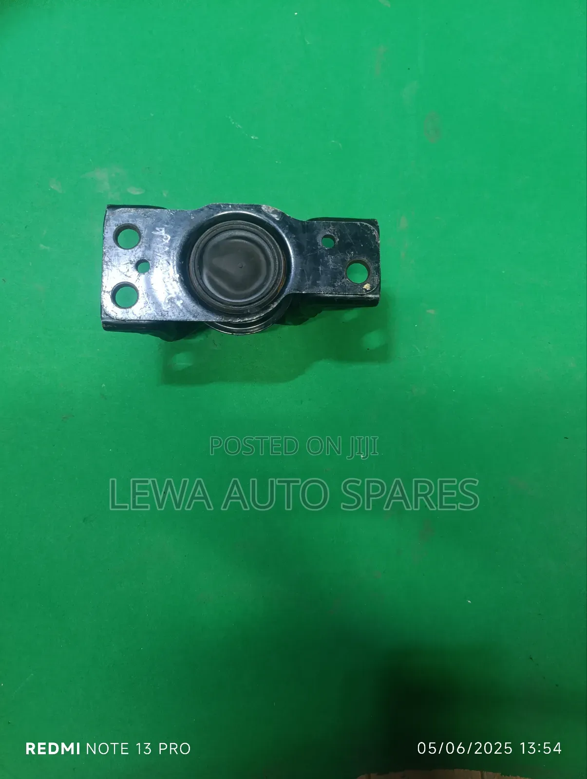 Nissan Gear Mounting